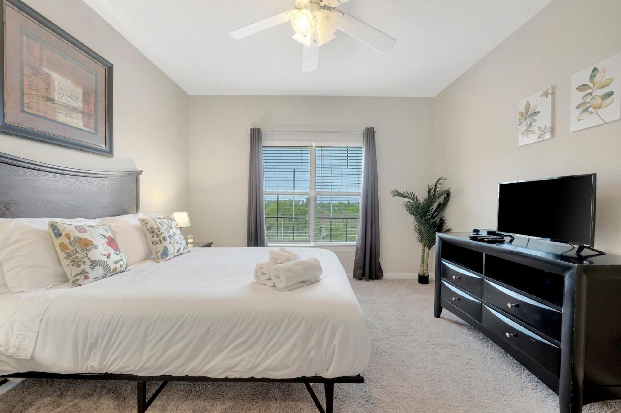 Tropical 3Br Suite-2 Resort Style Pools-5 Mil To Bay-Gym-Close To Beach Tampa Kültér fotó