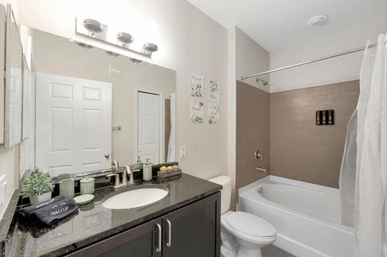 Tropical 3Br Suite-2 Resort Style Pools-5 Mil To Bay-Gym-Close To Beach Tampa Kültér fotó